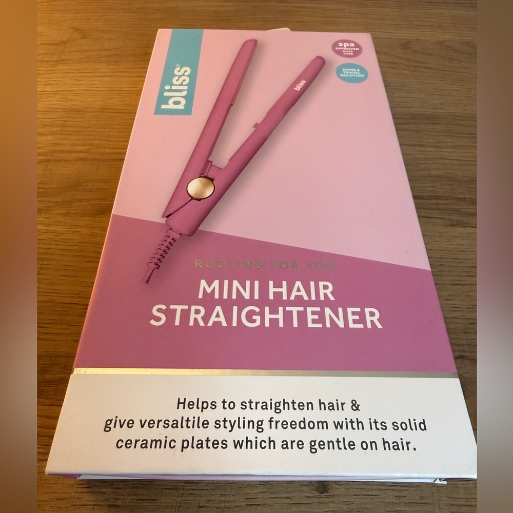 Bliss Mini Hair Straightener Pink Travel Size Ceramic Flat Iron - Picture 2 of 8